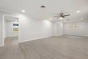 5920 Walraven Cir, Fort Worth, TX 76133 - Photo 3