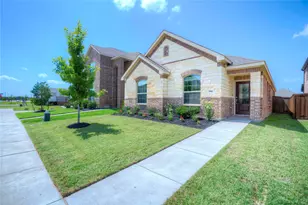 1113 Milfoil Dr, Justin, TX 76247 - Photo 3