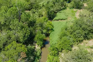 809 Cobb St, Bridgeport, TX 76426 - Photo 33