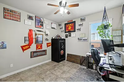 905 Cloudlock Drive, Saginaw, TX 76179 - Photo 23