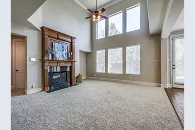 832 Hidden Springs Court, McKinney, TX 75071 - Photo 5