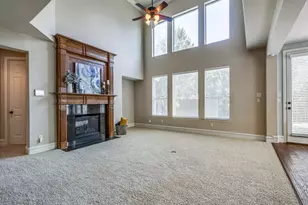 832 Hidden Springs Ct, McKinney, TX 75071 - Photo 5