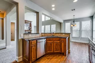 832 Hidden Springs Ct, McKinney, TX 75071 - Photo 11