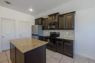 512 Jennie Marie Cir, Ferris, TX 75125 - Photo 5