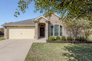512 Jennie Marie Cir, Ferris, TX 75125 - Photo 1