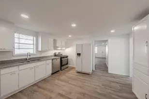 227 S Justin Ave, Dallas, TX 75211 - Photo 19