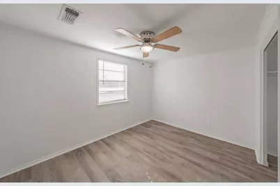 227 S Justin Avenue, Dallas, TX 75211 - Photo 9