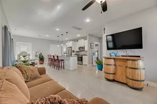 718 E Crawford St, Denison, TX 75021 - Photo 13