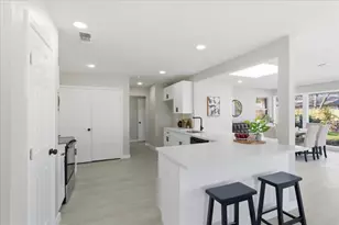 1509 University Dr, Arlington, TX 76013 - Photo 1