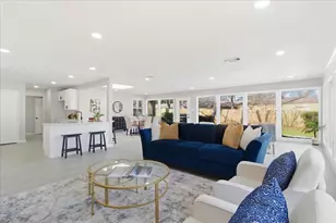 1509 University Dr, Arlington, TX 76013 - Photo 3