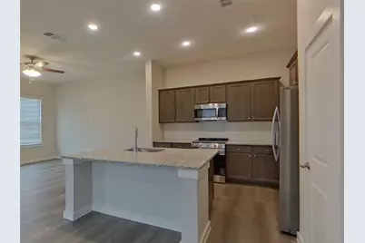 321 Lincoln Circle, Saginaw, TX 76179 - Photo 5