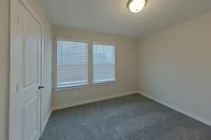 321 Lincoln Cir, Saginaw, TX 76179 - Photo 13