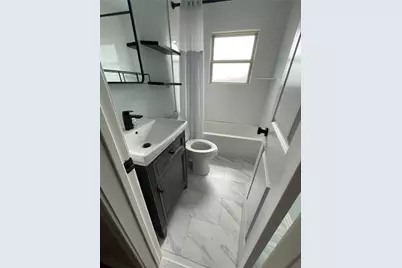 2517 Amelia, Dallas, TX 75235 - Photo 5