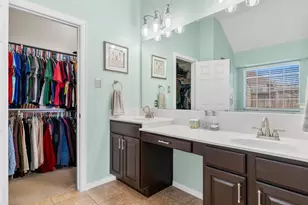 581 Griffith Dr, Saginaw, TX 76179 - Photo 21