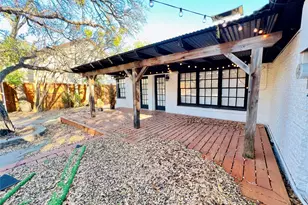 101 Lindenwood Dr, Fort Worth, TX 76107 - Photo 33