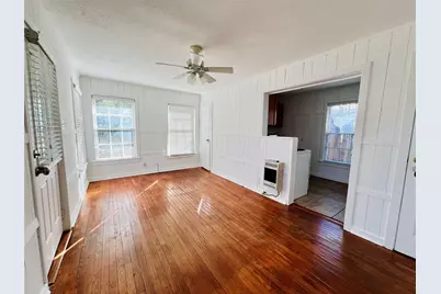 101 Lindenwood Drive, Fort Worth, TX 76107 - Photo 31