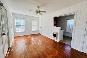 101 Lindenwood Dr, Fort Worth, TX 76107 - Photo 31