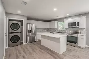 13308 Shahan Dr, Farmers Branch, TX 75234 - Photo 9