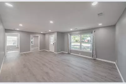 13308 Shahan Drive, Farmers Branch, TX 75234 - Photo 7