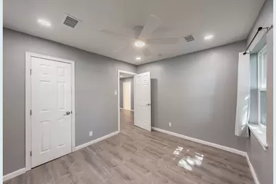 13308 Shahan Drive, Farmers Branch, TX 75234 - Photo 27