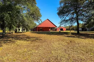 423 HCR 1439, Covington, TX 76636 - Photo 1