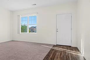 229 Concho River Dr, Glenn Heights, TX 75154 - Photo 5