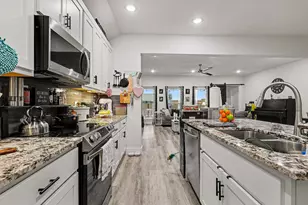 220 Poinsetta Dr, Palmer, TX 75152 - Photo 11