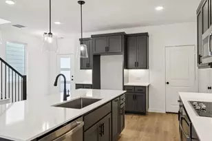 2621 Lost Maples Ln, Dallas, TX 75228 - Photo 9