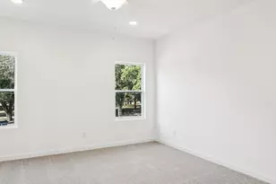 2621 Lost Maples Ln, Dallas, TX 75228 - Photo 17