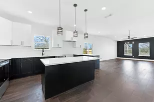 2821 Morse St, Greenville, TX 75401 - Photo 11