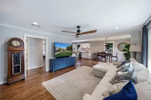 607 S Parker St, McKinney, TX 75069 - Photo 9