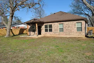 412 Dewitt St, Collinsville, TX 76233 - Photo 15