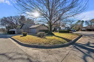 1012 Birchwood Ln, Mansfield, TX 76063 - Photo 3