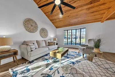 1012 Birchwood Lane, Mansfield, TX 76063 - Photo 9