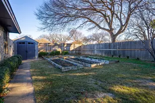 1012 Birchwood Ln, Mansfield, TX 76063 - Photo 35