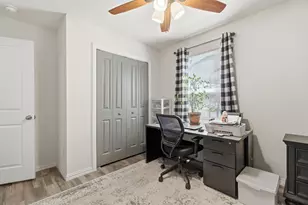 1337 Fox Hollow Ct, Pelican Bay, TX 76020 - Photo 25