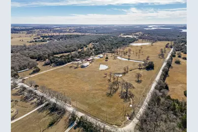 710 County Road 232, Collinsville, TX 76233 - Photo 9