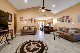 710 Co Rd 232, Collinsville, TX 76233 - Photo 17