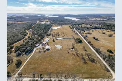 710 County Road 232, Collinsville, TX 76233 - Photo 1