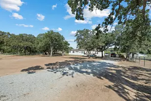 2005 Atticus Ct, Springtown, TX 76082 - Photo 15