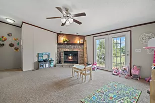 2005 Atticus Ct, Springtown, TX 76082 - Photo 5