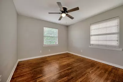 2509 Wayside Avenue, Fort Worth, TX 76110 - Photo 13