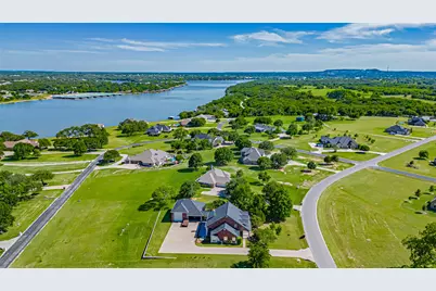 1905 Yucatan Drive, Granbury, TX 76048 - Photo 3