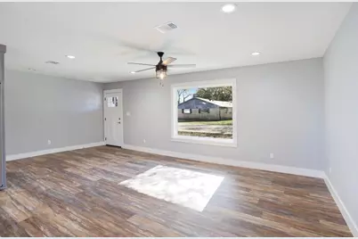 104 W Short Street, Leonard, TX 75452 - Photo 5