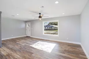 104 W Short St, Leonard, TX 75452 - Photo 5