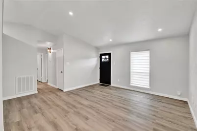 2308 Foxcroft Lane, Arlington, TX 76014 - Photo 5