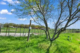 4519 Co Rd 2690, Alvord, TX 76225 - Photo 39