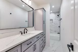 205 Laurel St, Mansfield, TX 76063 - Photo 11