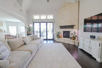 222 Crestview Drive, Midlothian, TX 76065 - Photo 9