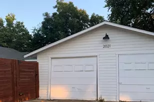 2021 Bluebonnet Dr, Fort Worth, TX 76111 - Photo 25